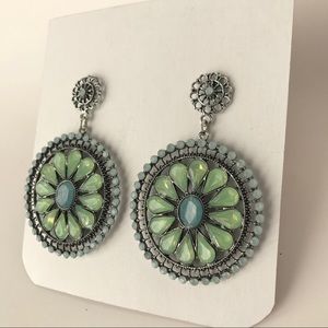 NWOT Bohemian Flower Earrings